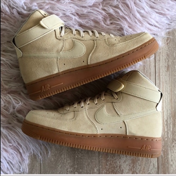 NWT Nike Air Force 1 special edition high top - Picture 4 of 8